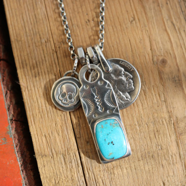 NACOZARI TURQUOISE BAR PENDANT